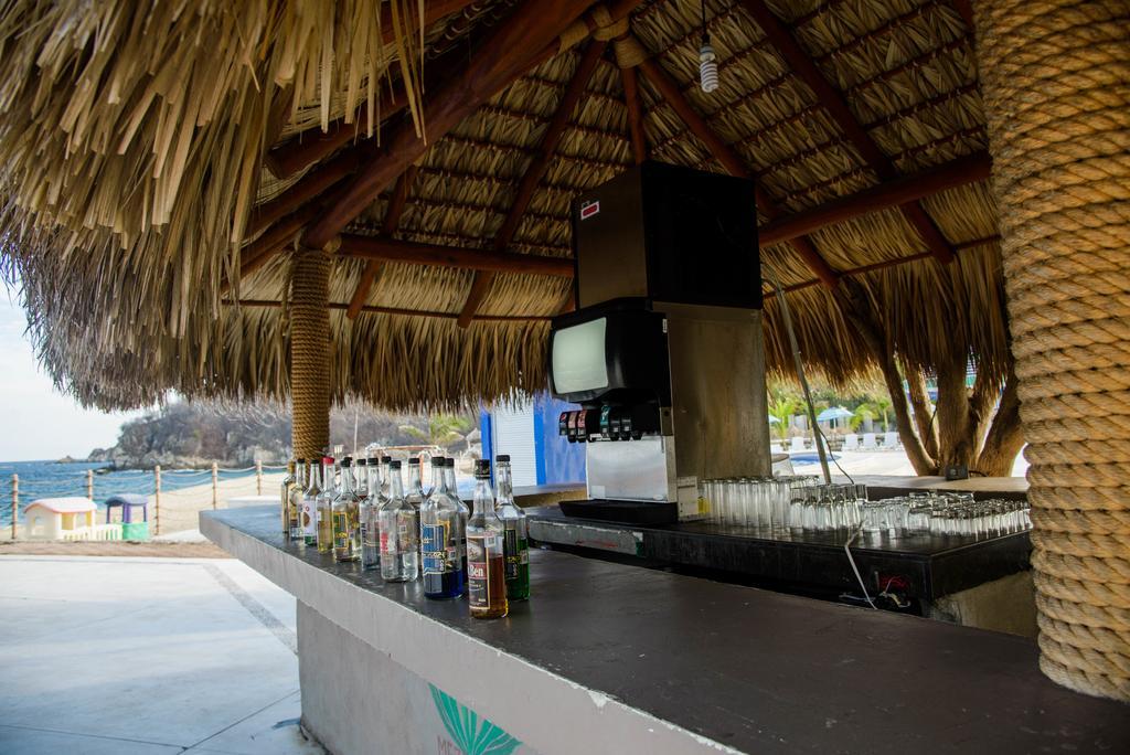 Отель La Isla Huatulco Экстерьер фото